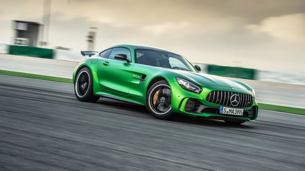 Mercedes-AMG GT R