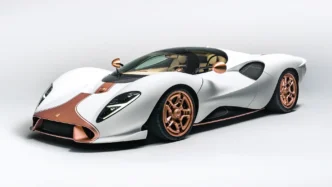 DeTomaso P72
