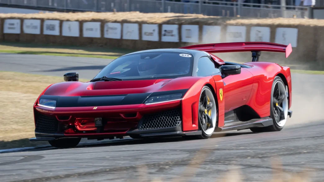Ferrari F80 1