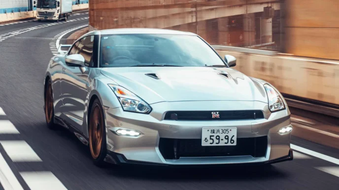Nissan GT-R R35 1
