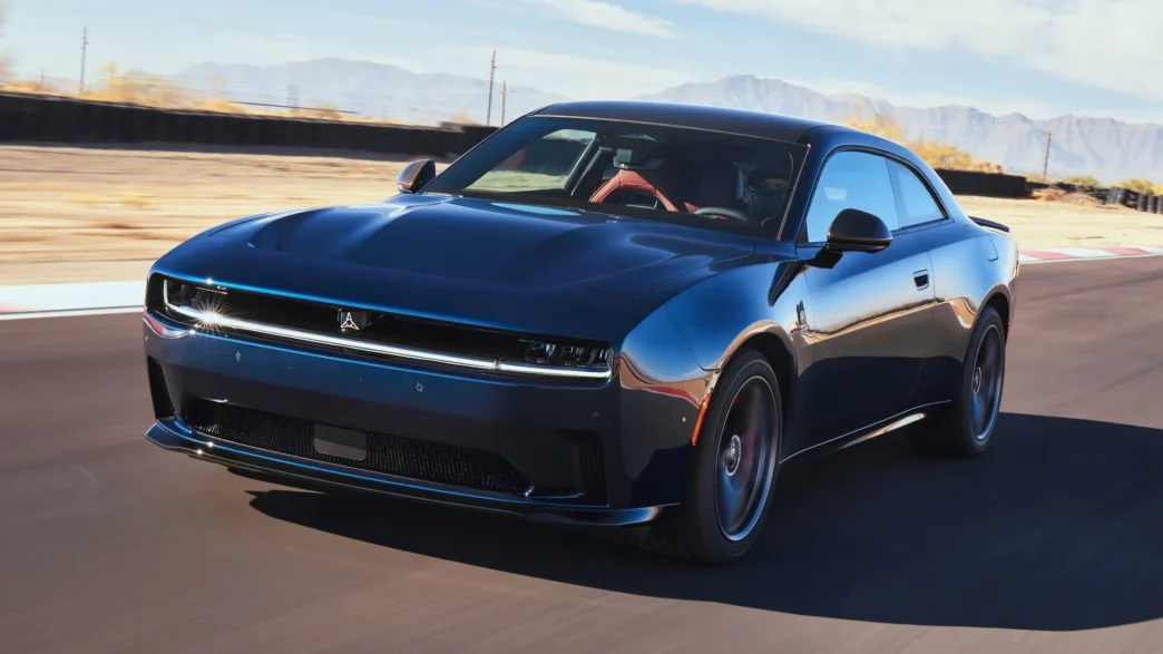 Обзор Dodge Charger