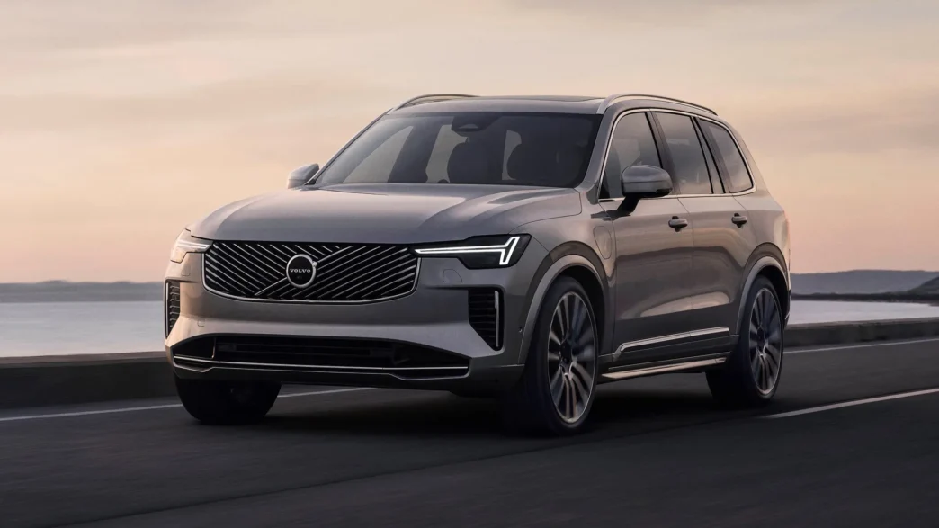 Новый гибридный Volvo XC90