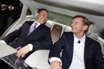 Volvo и Geely. Ли Шуфу и Хакан Самуэльсон