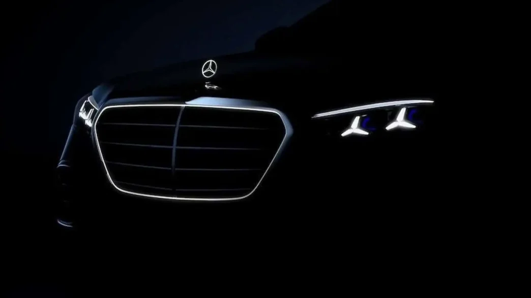 Mercedes-Benz S-Class с подогреваемыми ремнями безопасности