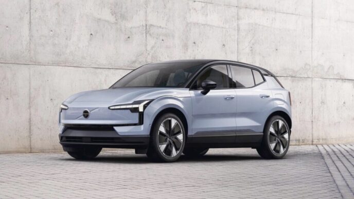 Volvo EX30