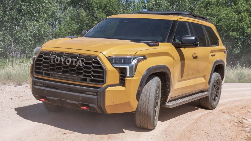 Toyota Tundra TRD Pro и Sequoia TRD Pro 2027 в новом цвете Honeycomb 1