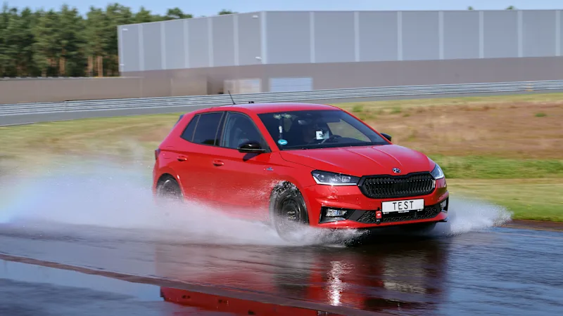 тест всесезонных шин ADAC 185/65 R15 2026 2
