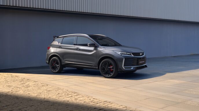 Geely Coolray новые цвета кузов