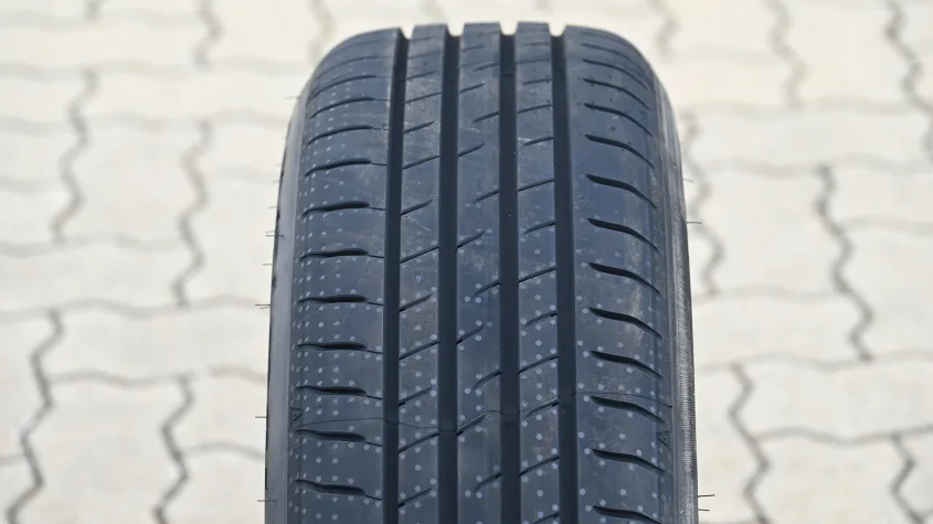 Falken Ziex ZE320