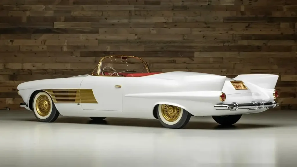 Cadillac Elegante 2