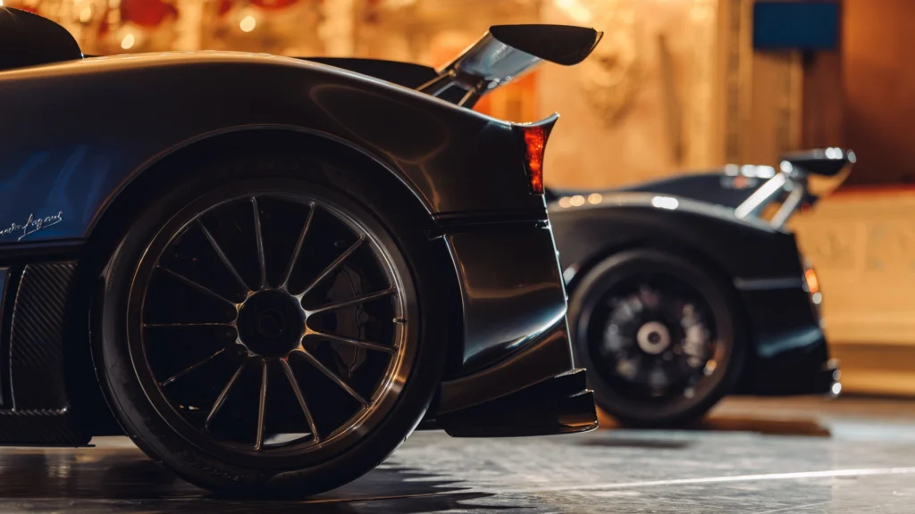 Pagani Huayra Codalunga Orchestra 1